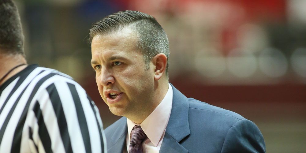 Gents Basketball to Take Part in Holiday Classic at CenturyLink Center