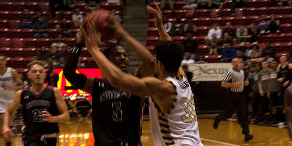 Big First Half Run Sinks Gents in Exhibition vs ULM