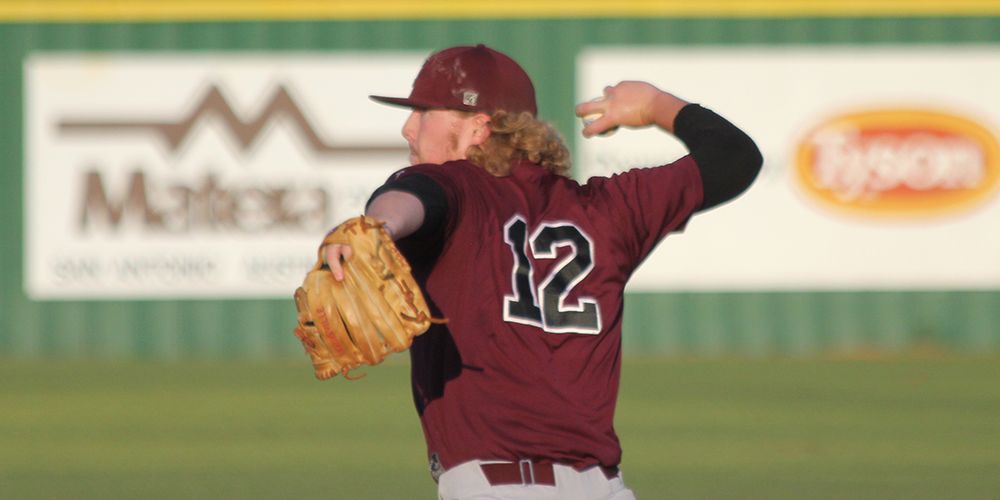 Gents Baseball Looks to Extend Program-Best 13-Game Winning Streak against Dallas this Weekend