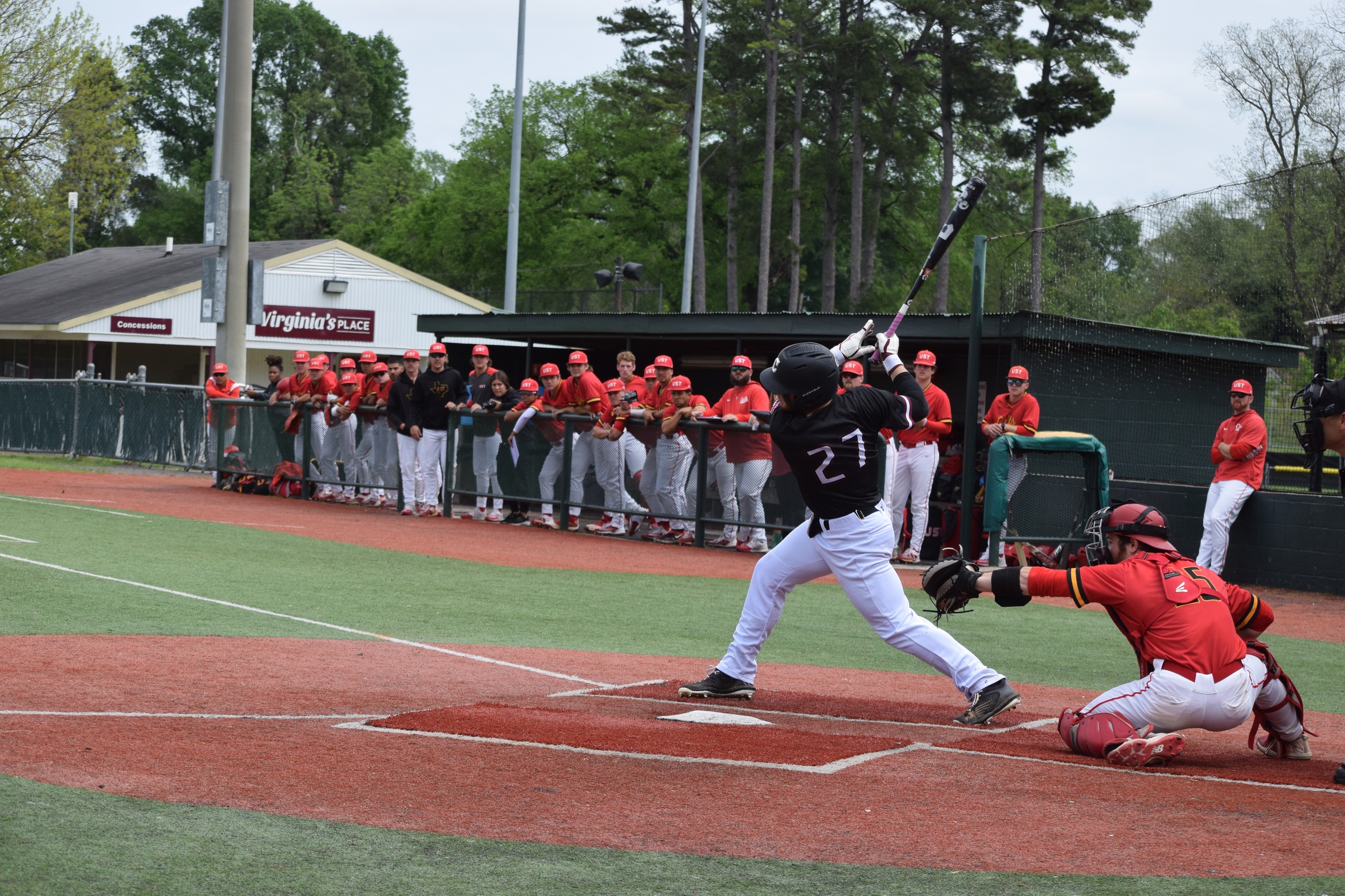 Freshman Carson Livesay and the Diamond Gents will take their season-high six-game winning streak to Cleburne, Texas next weekend.