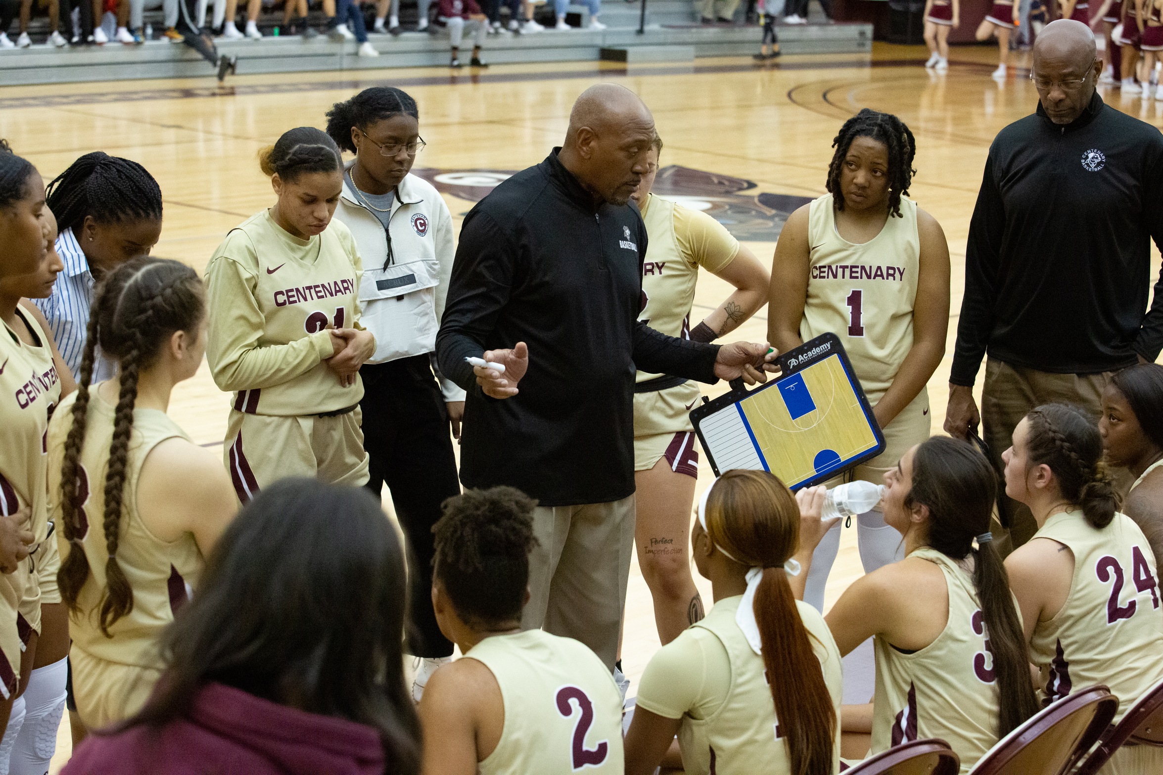 Ladies Set To Face Colorado College Friday Night On Road
