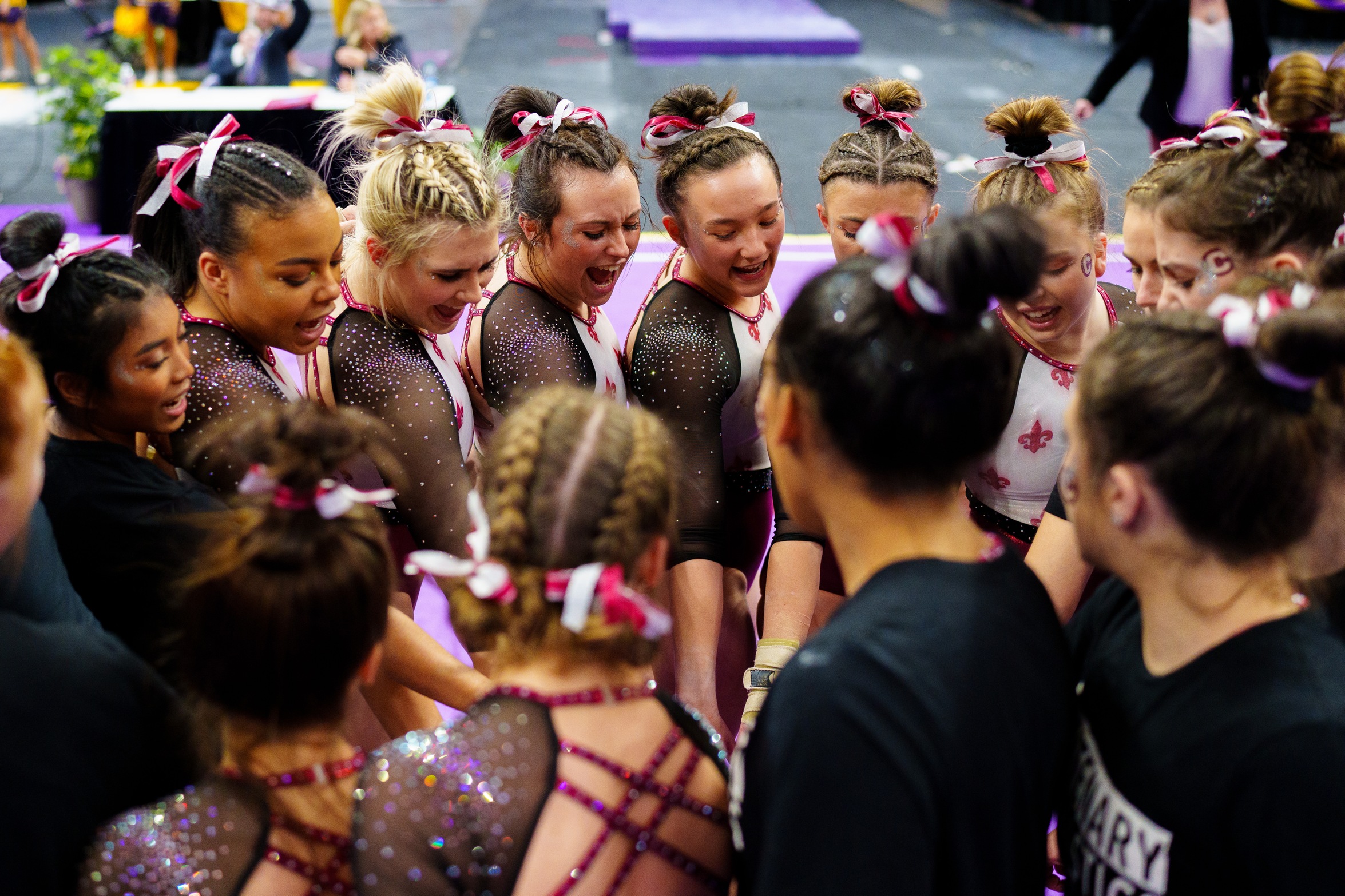 Ladies Earn Highest Score Of Season On Senior Night