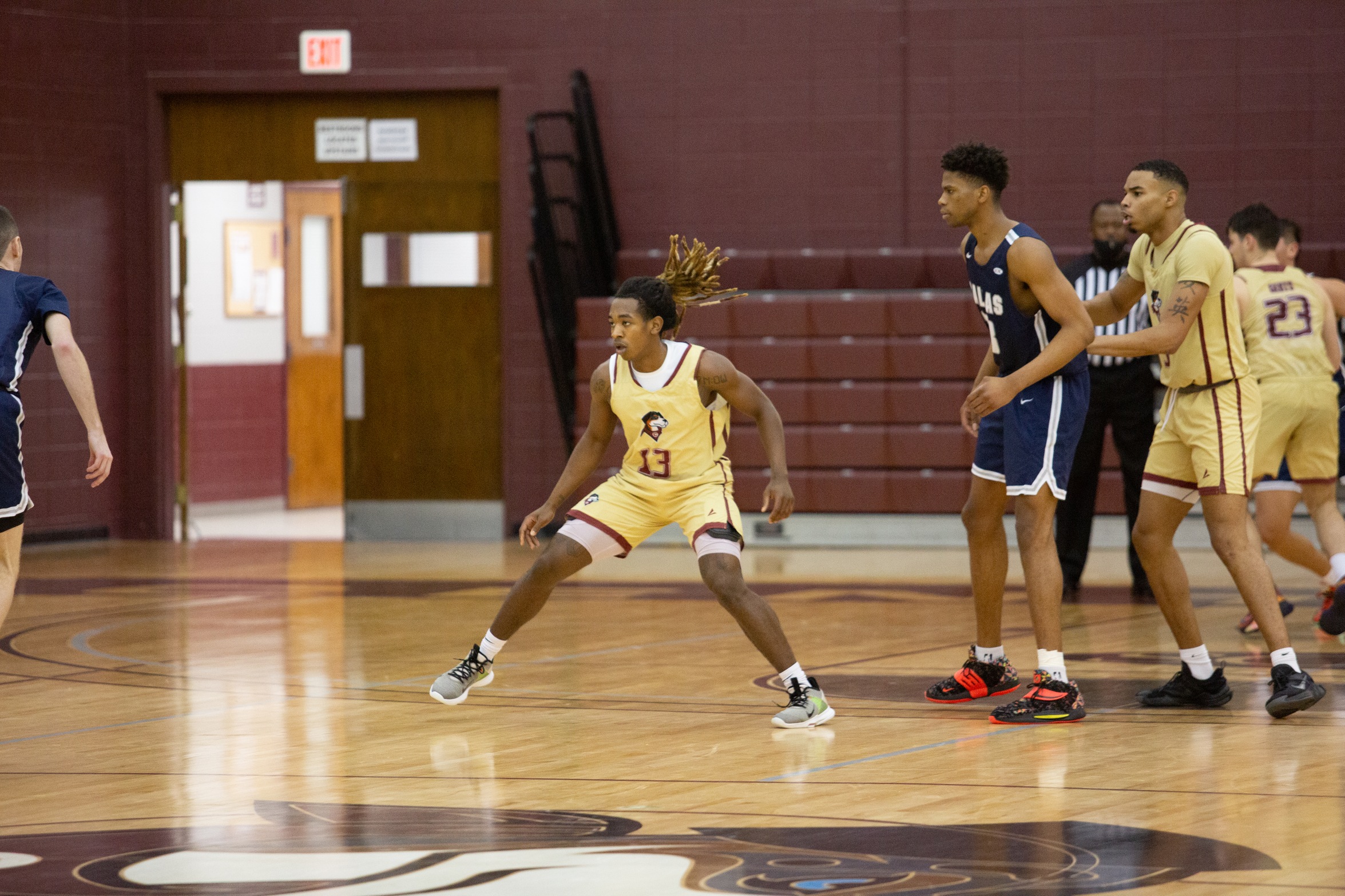 Gents Fall At Colorado College On Friday, 93-74