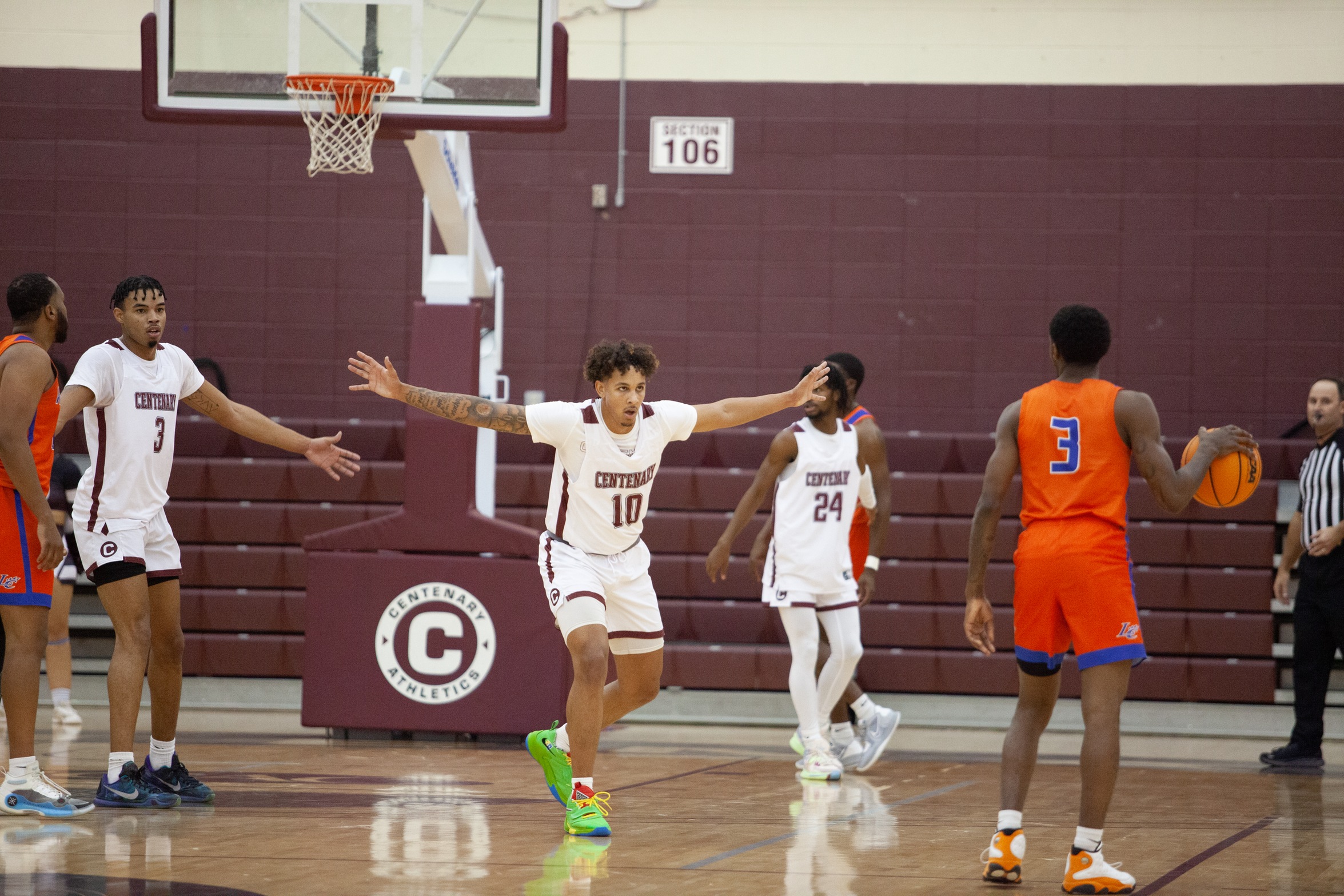 Jalen Behr and the Gents picked up another big home win on Friday.