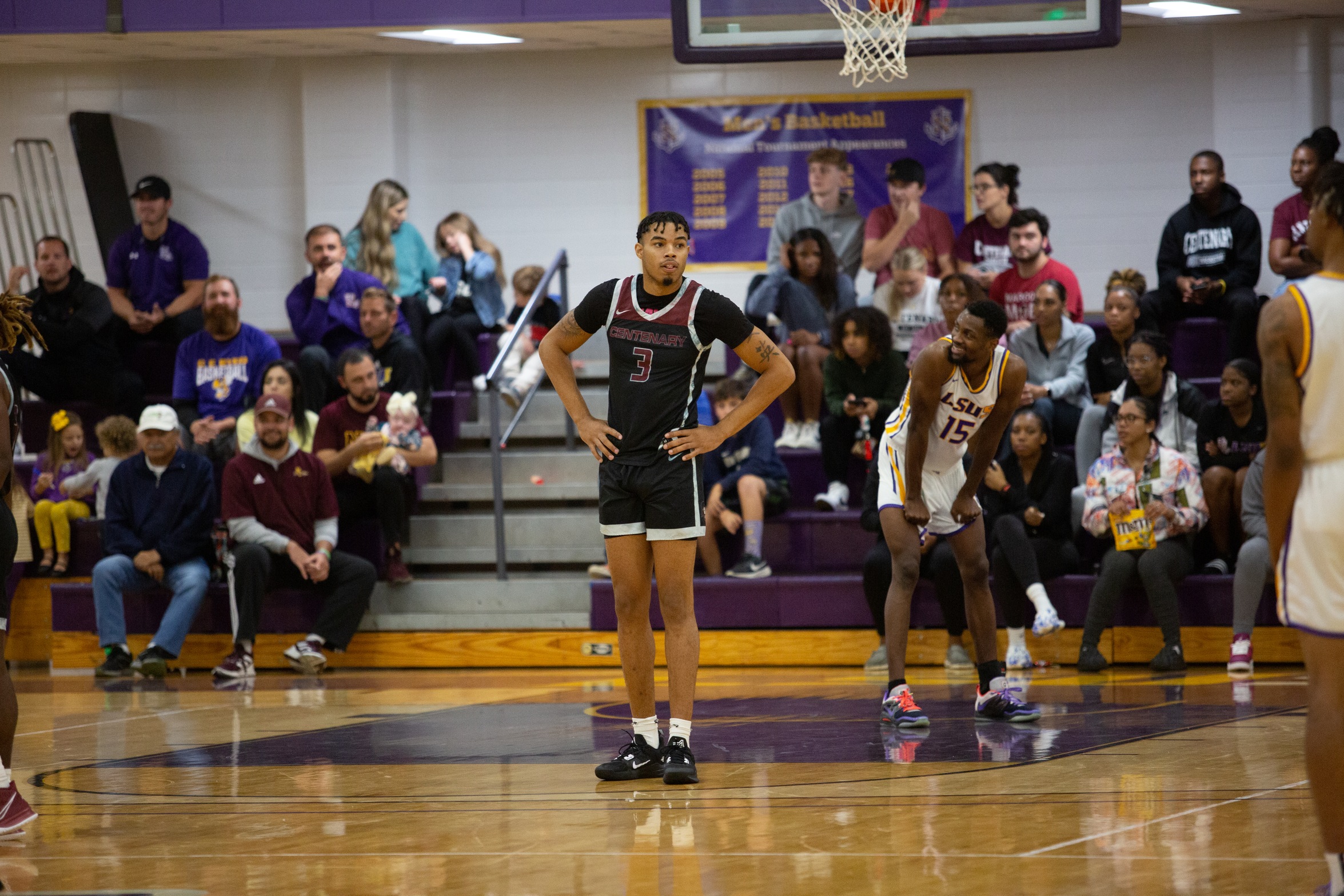 Braeden Board led the Gents with 14 points on Wednesday.
