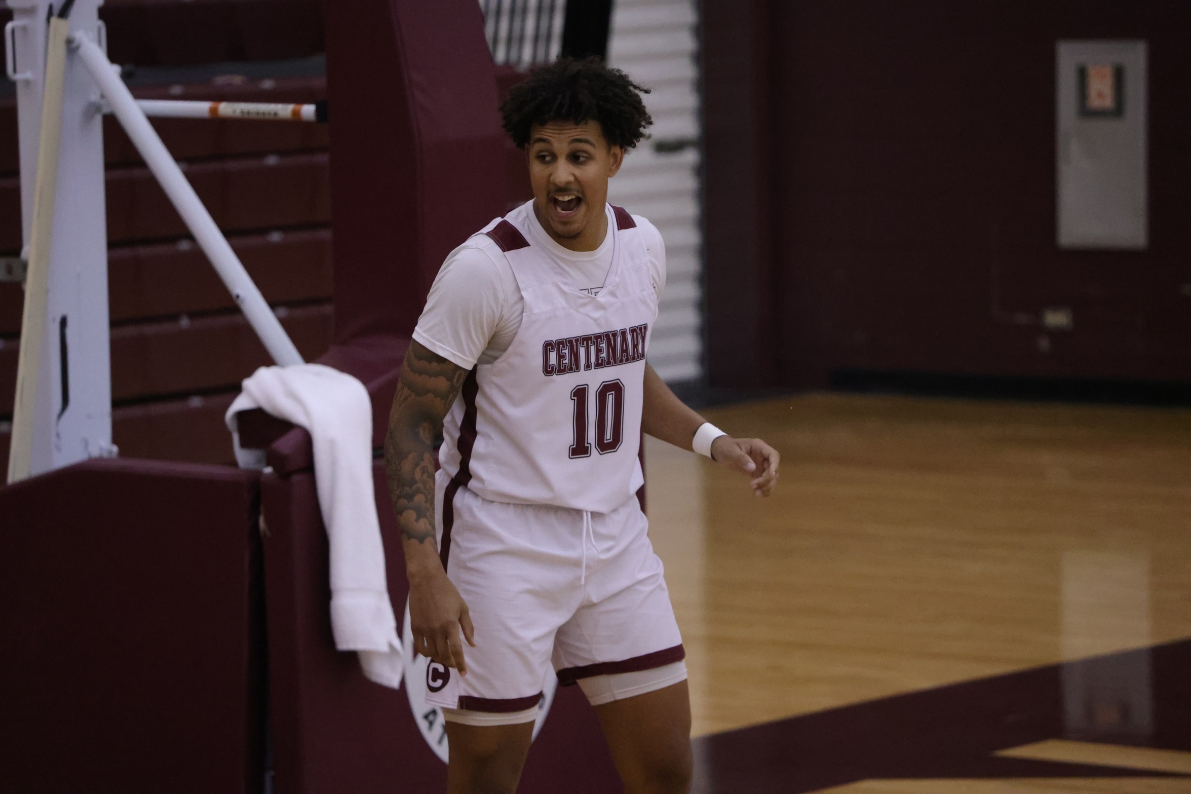 Senior G Jalen Behr and the Gents remained red-hot at home this season.