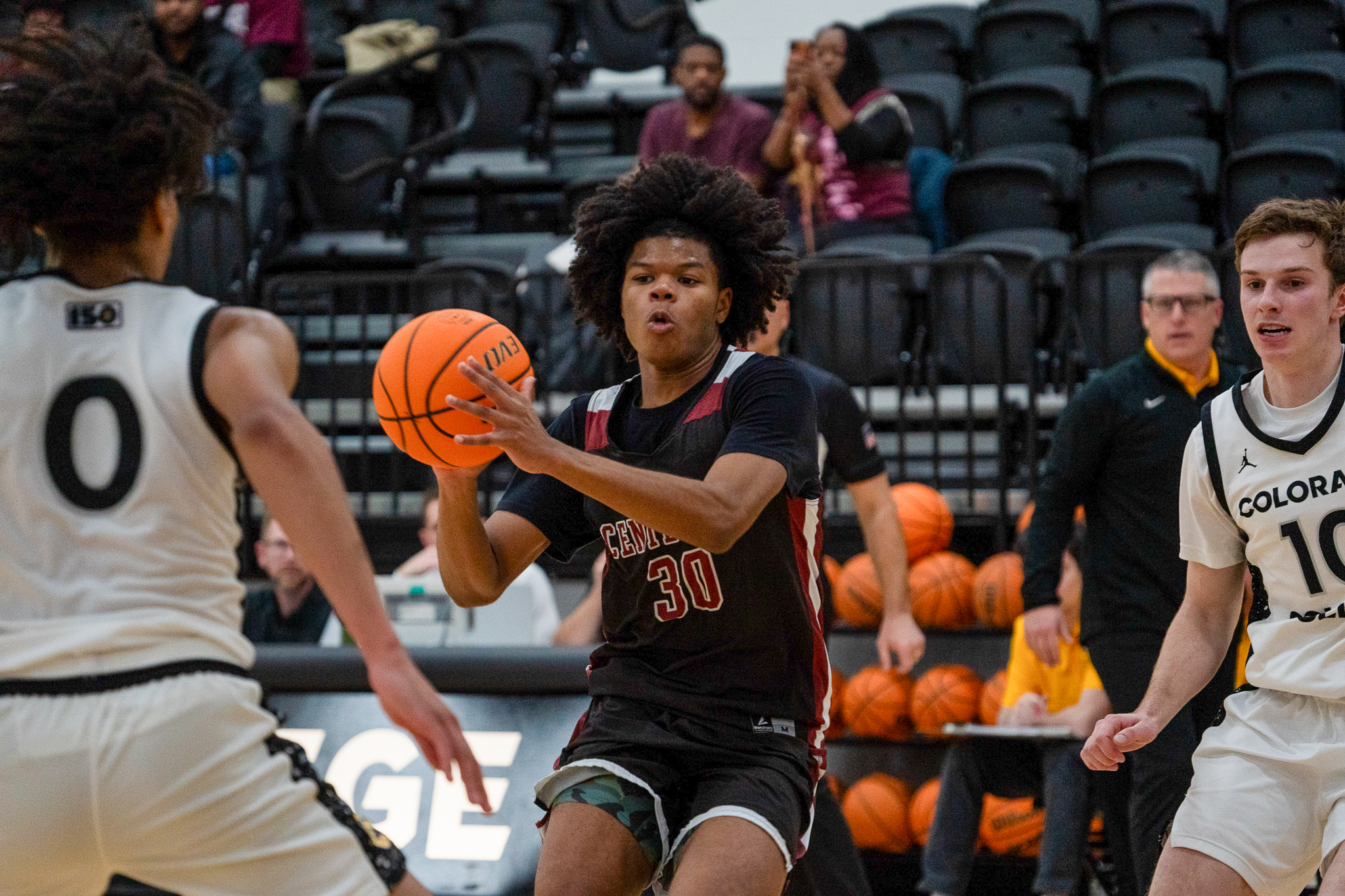 Gents Fall 75-59 At Schreiner On Friday