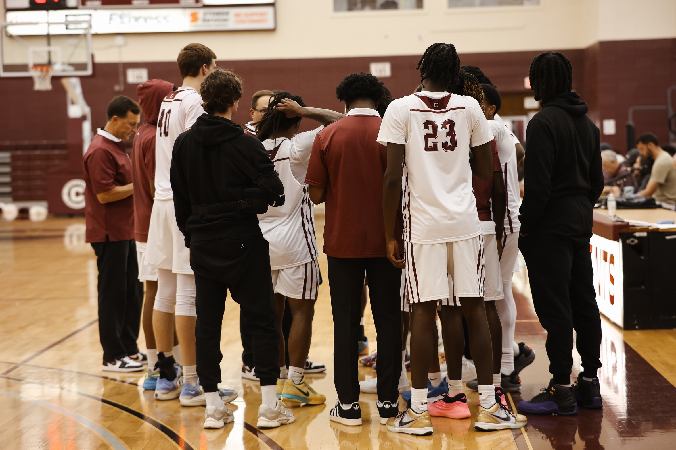 The Gents fell 91-75 to UMHB at home on Friday.

PHOTO: Jaeden Thrasher