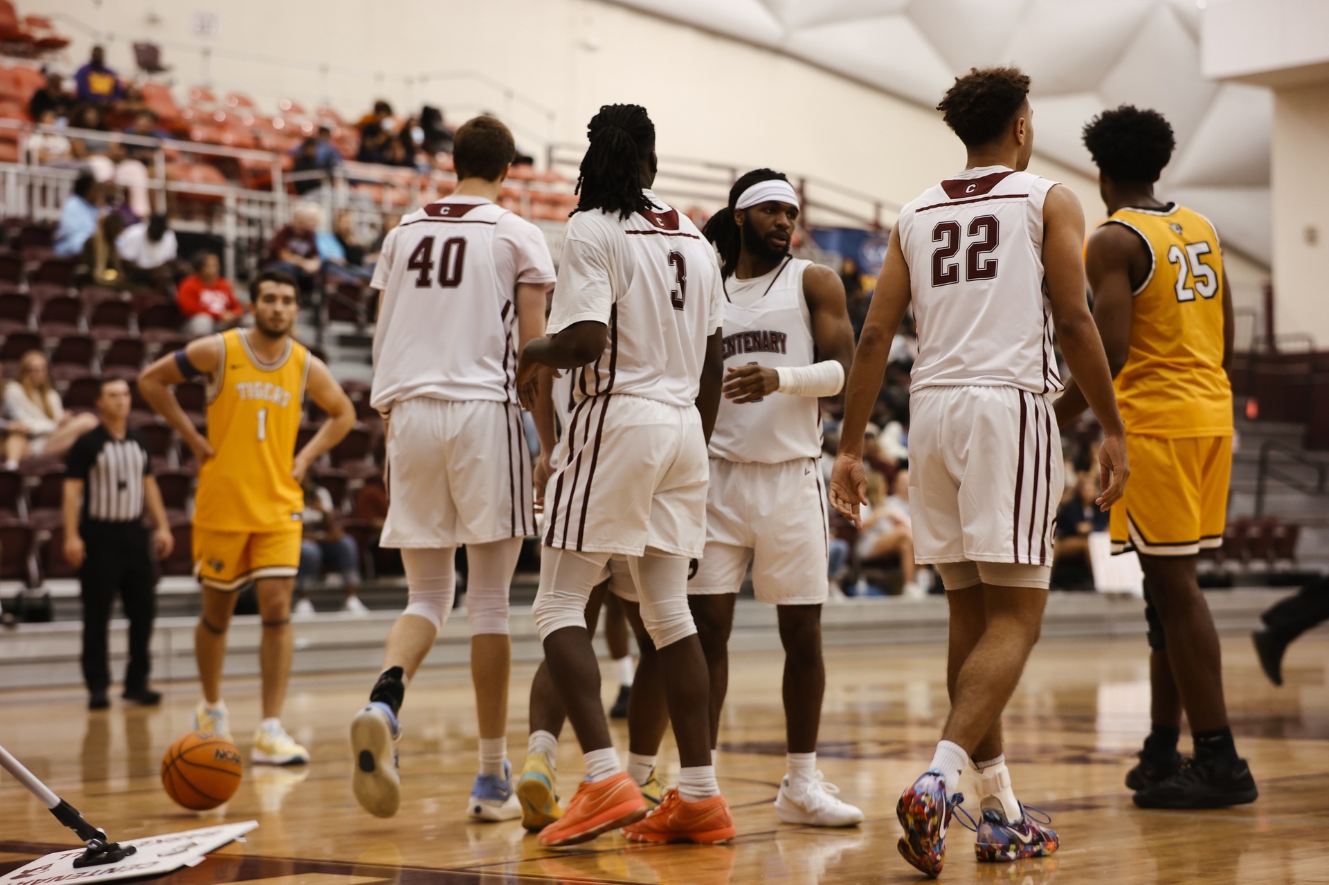 The Gents defeated McMurry 94-89 on Friday night for their first conference win.