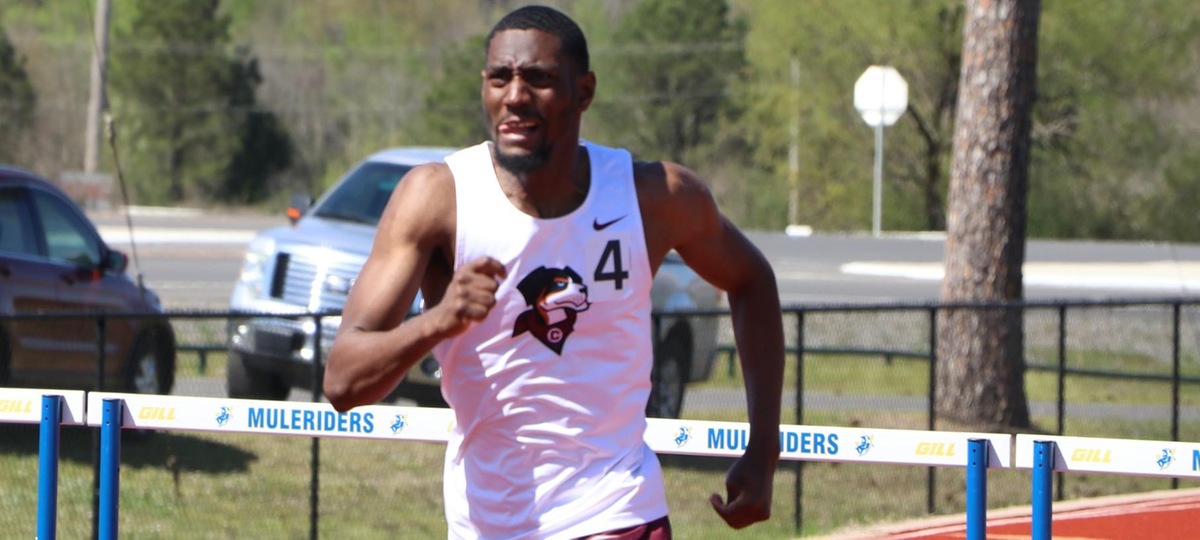 Track & Field Has Big Day At Dan Veach Invitational