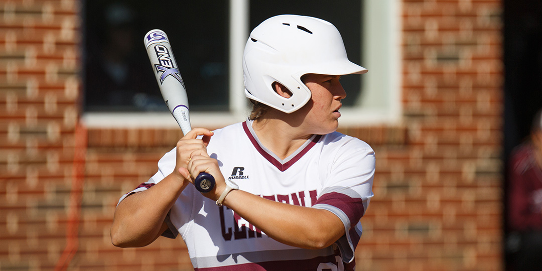Ladies Softball Wins Wild Night Cap to Split Doubleheader with Hendrix