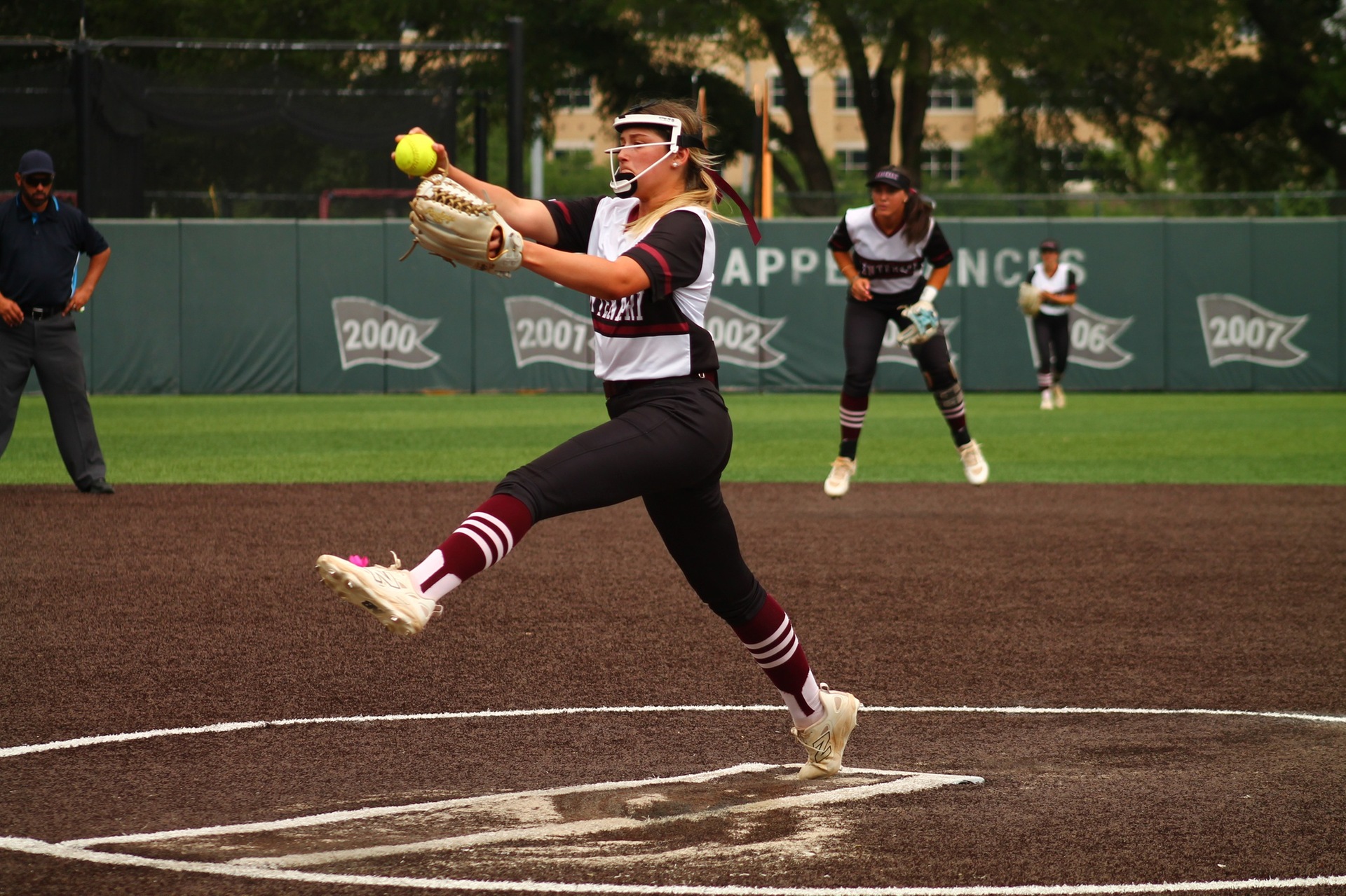Senior Alexis Roach and the Ladies face the Mountaineers at home to open SCAC play.

PHOTO: Gina Roach