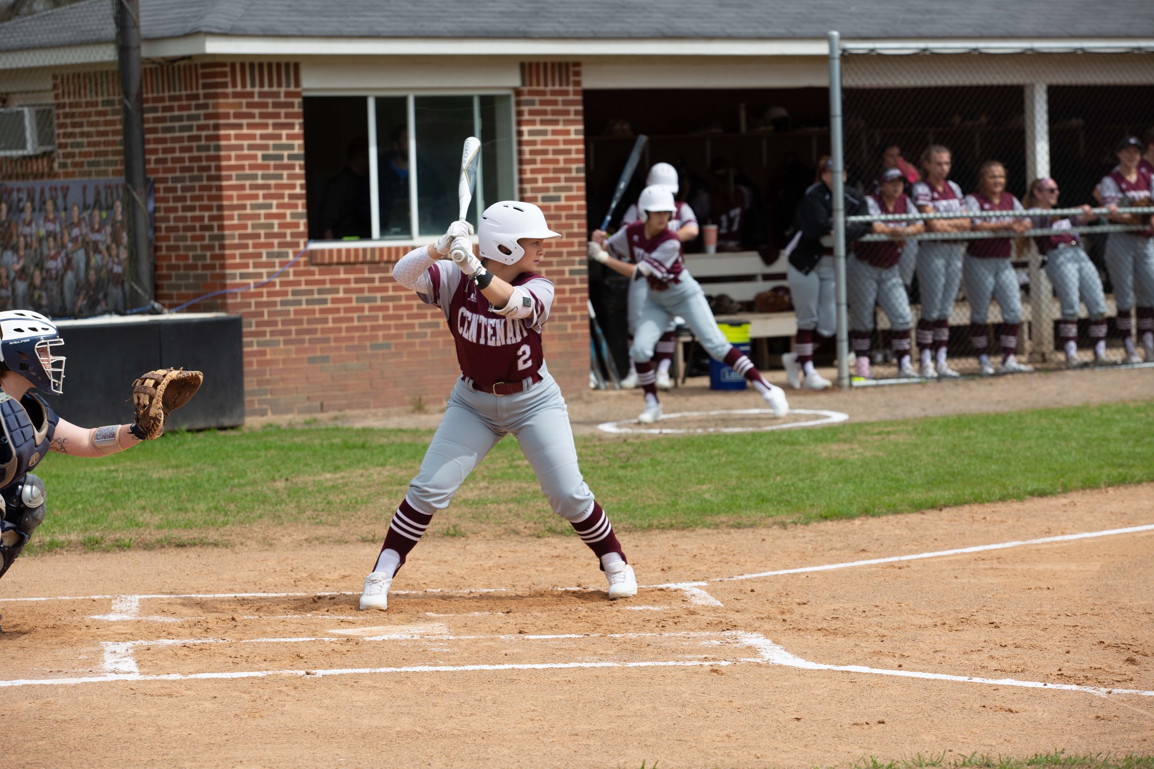 Softball Falls for First Time This Season on Friday Night