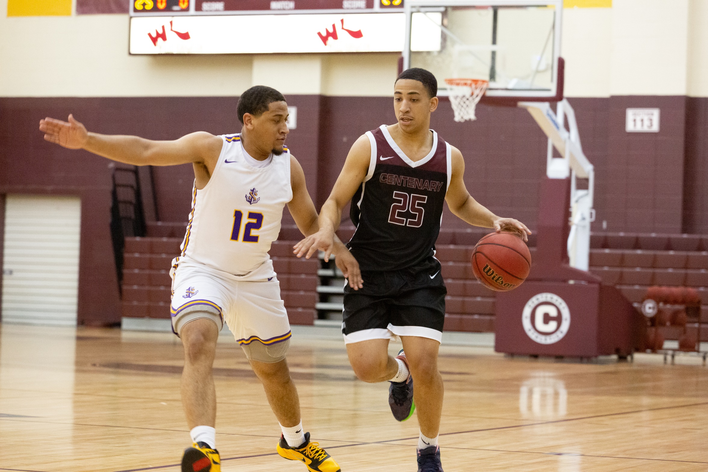 Gents Open SCAC Play At Dallas