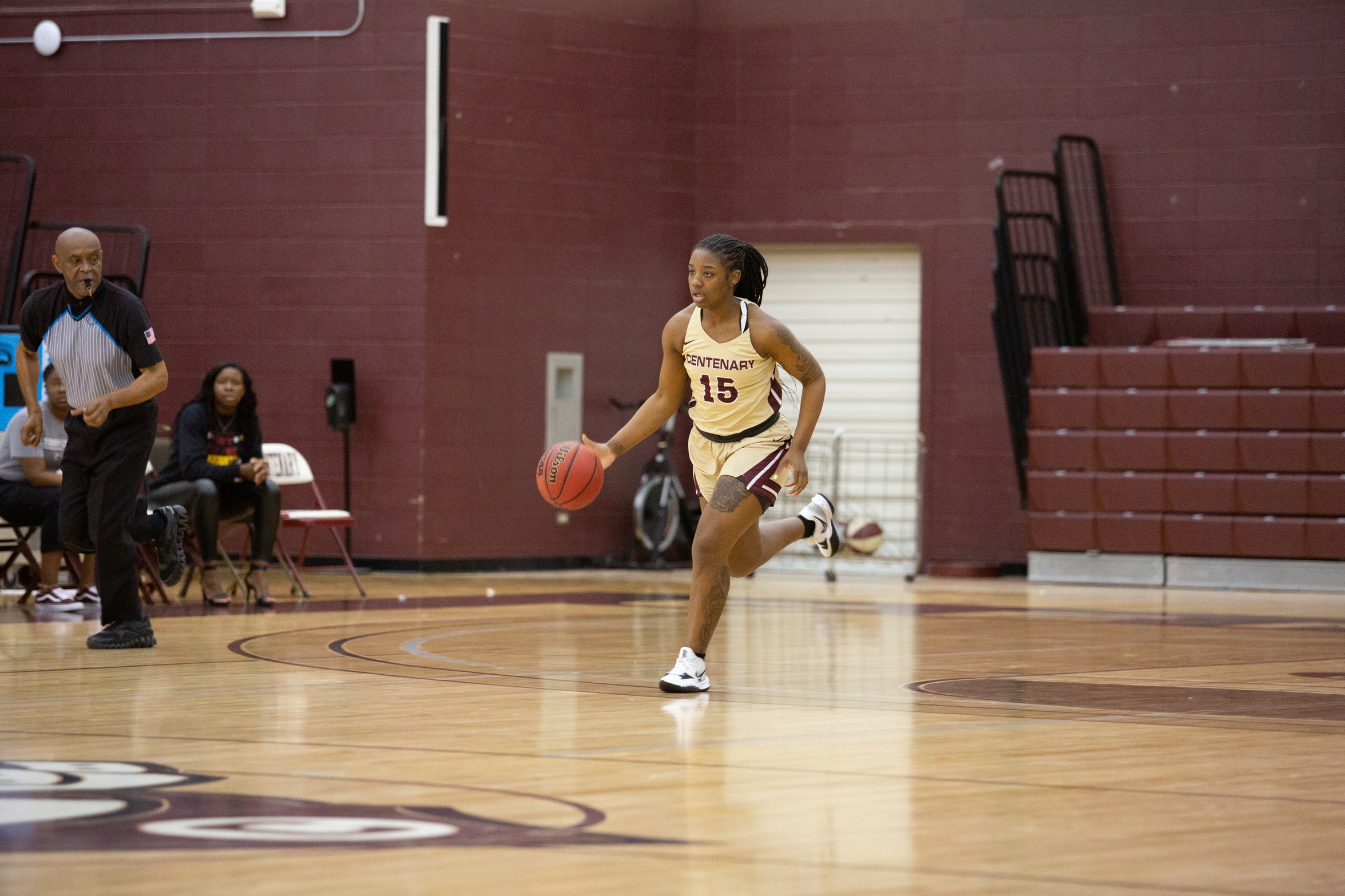 Ladies Fall On Sunday At St. Thomas, 56-44