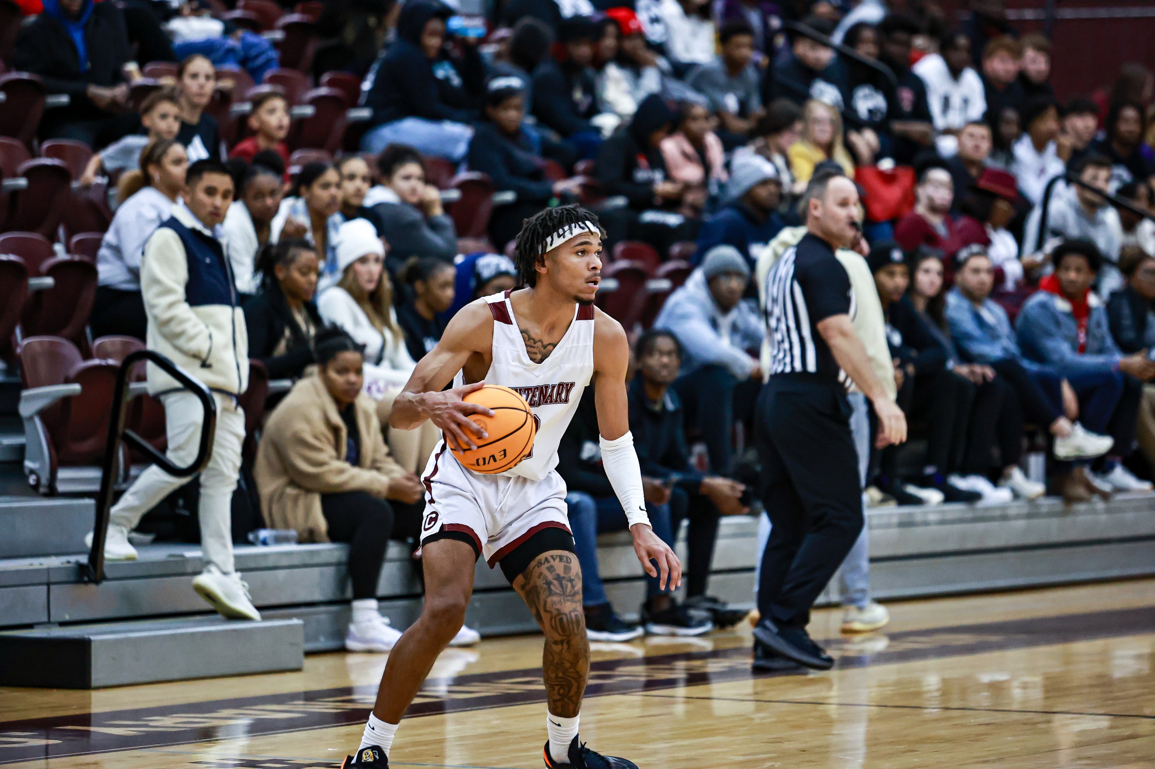 Seth Thomas made a pair of clutch FT's with three seconds remaining to give the Gents a 69-68 win on Tuesday over LCU.