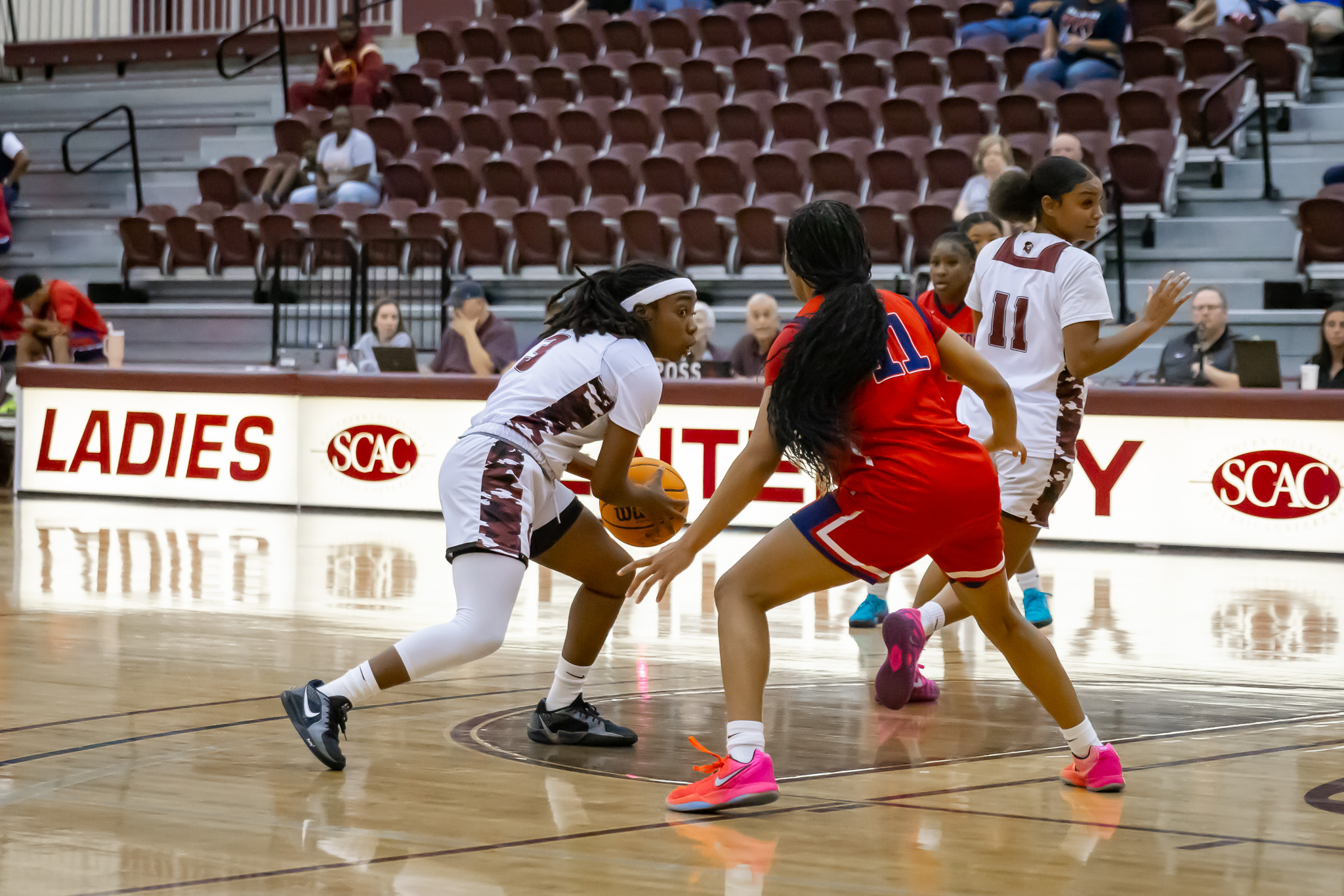 Senior G Amiyah Barrow led the Ladies with 15 points on Friday.

PHOTO: Calvin Hearns