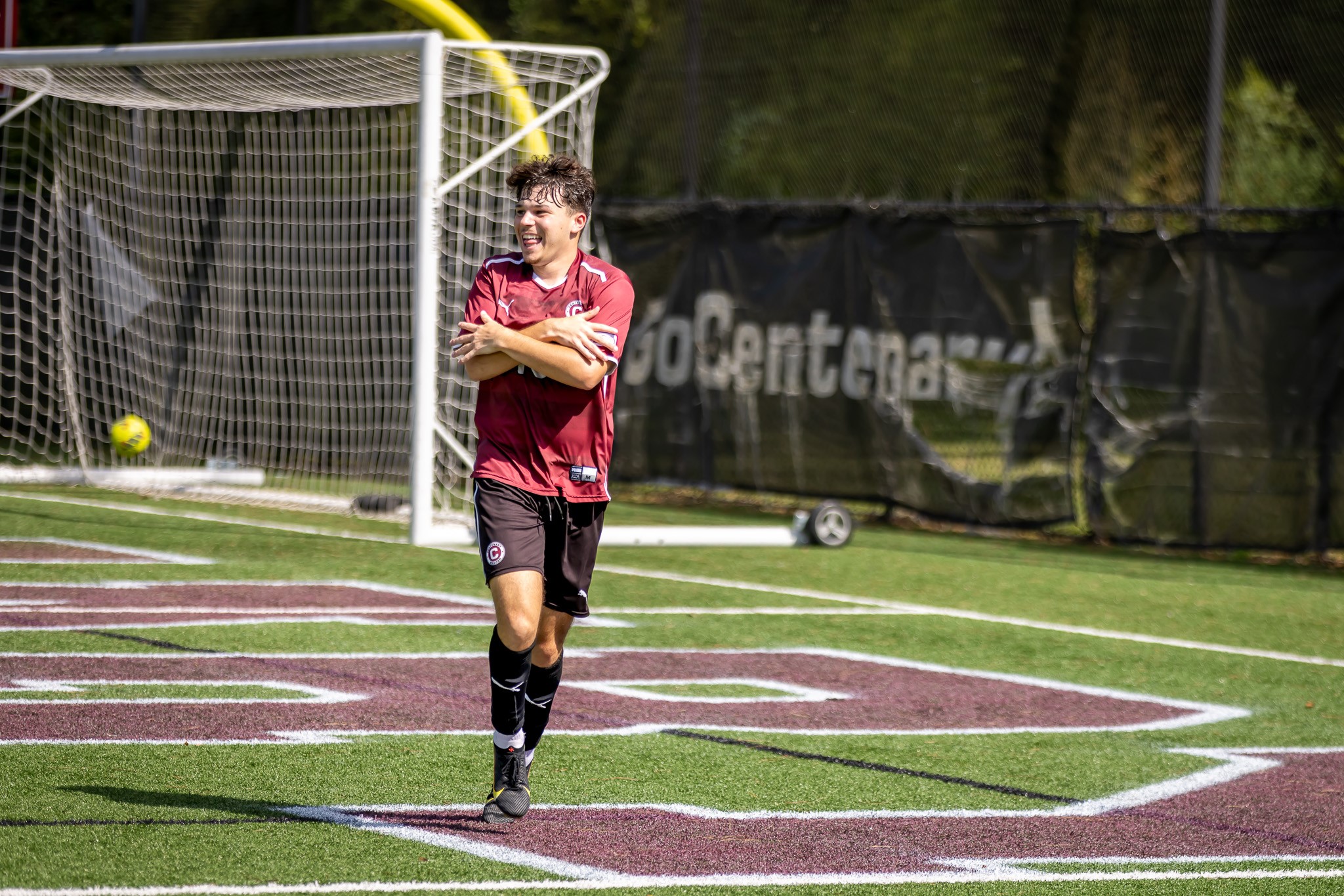 Carter Webb scored two of the Gents' seven goals on Sunday.

PHOTO: Calvin Hearns
