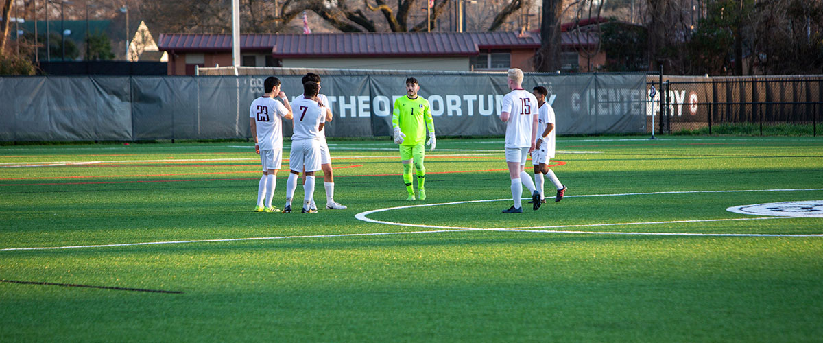 Men's Soccer Set to Face Southwestern on Saturday in Road Conference Match